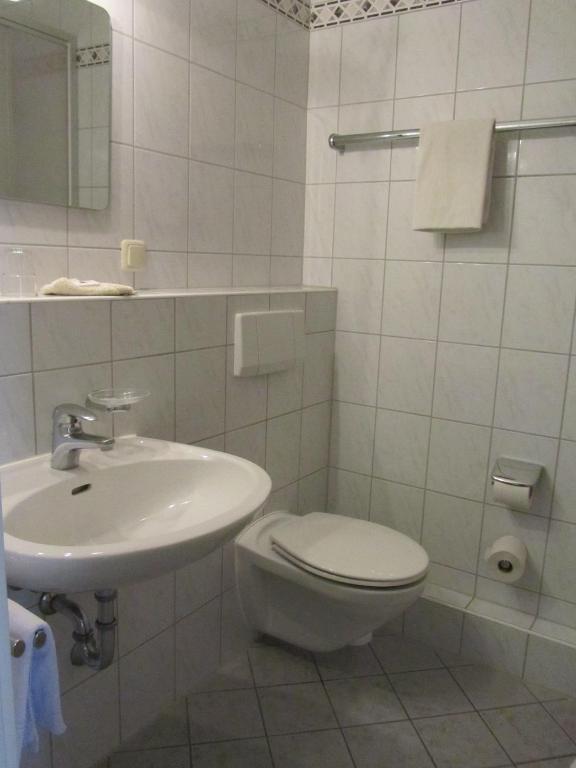 Hotel Gasthof Humplbrau Wolfratshausen Bilik gambar