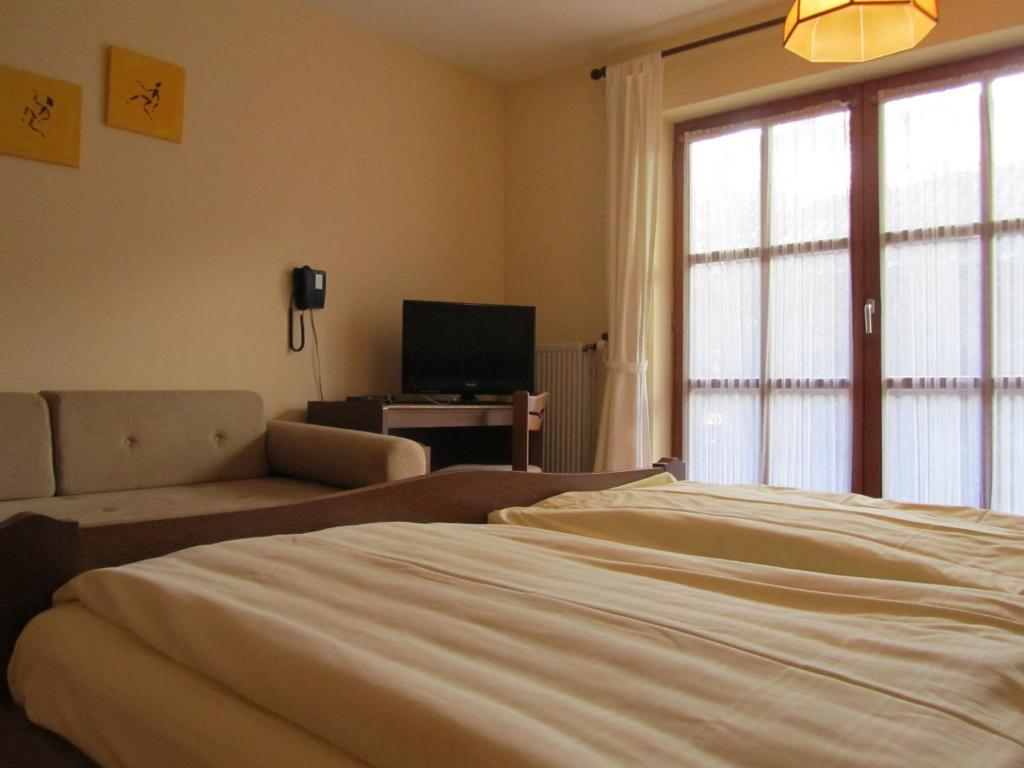 Hotel Gasthof Humplbrau Wolfratshausen Bilik gambar